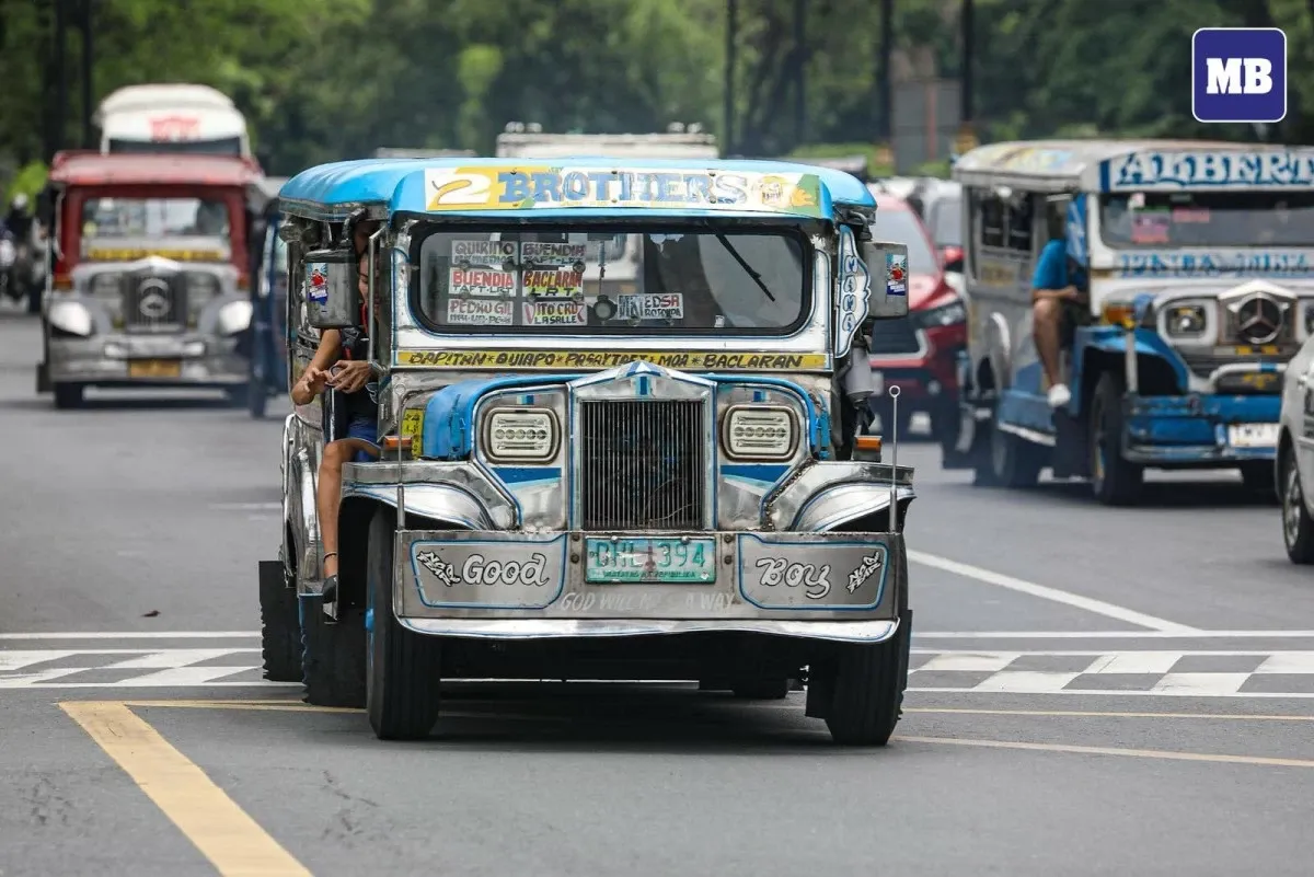 Palace Says Jeepney Fare Hike is 'Premature' Despite 8 Straight Weeks of Oil Price Increases