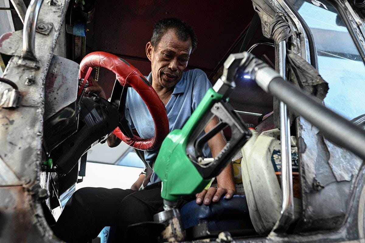 Fuel price rollback next week? Bahagyang ginhawa for drivers as diesel, gasolina may go down